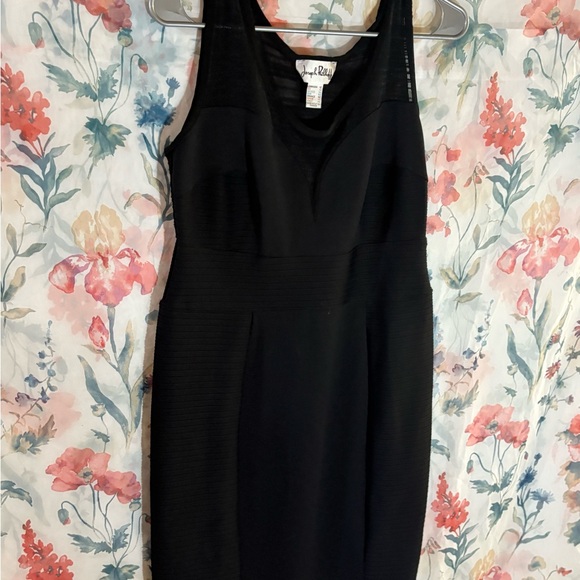 Joseph Ribkoff Dresses & Skirts - Vintage Joseph Ribkoff Black Sleeveless Midi Dress